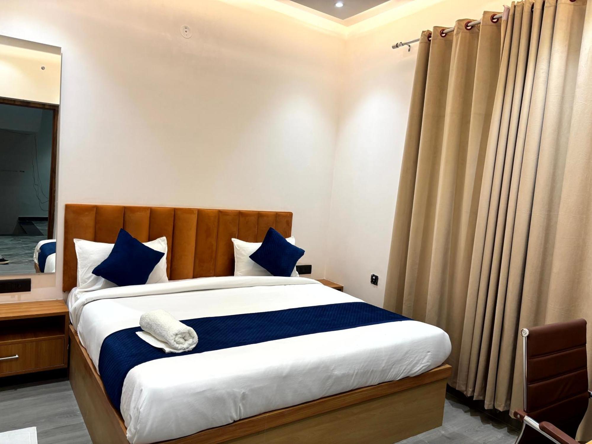 Hotel Taj Way By Jyoti Villa Agra  Εξωτερικό φωτογραφία