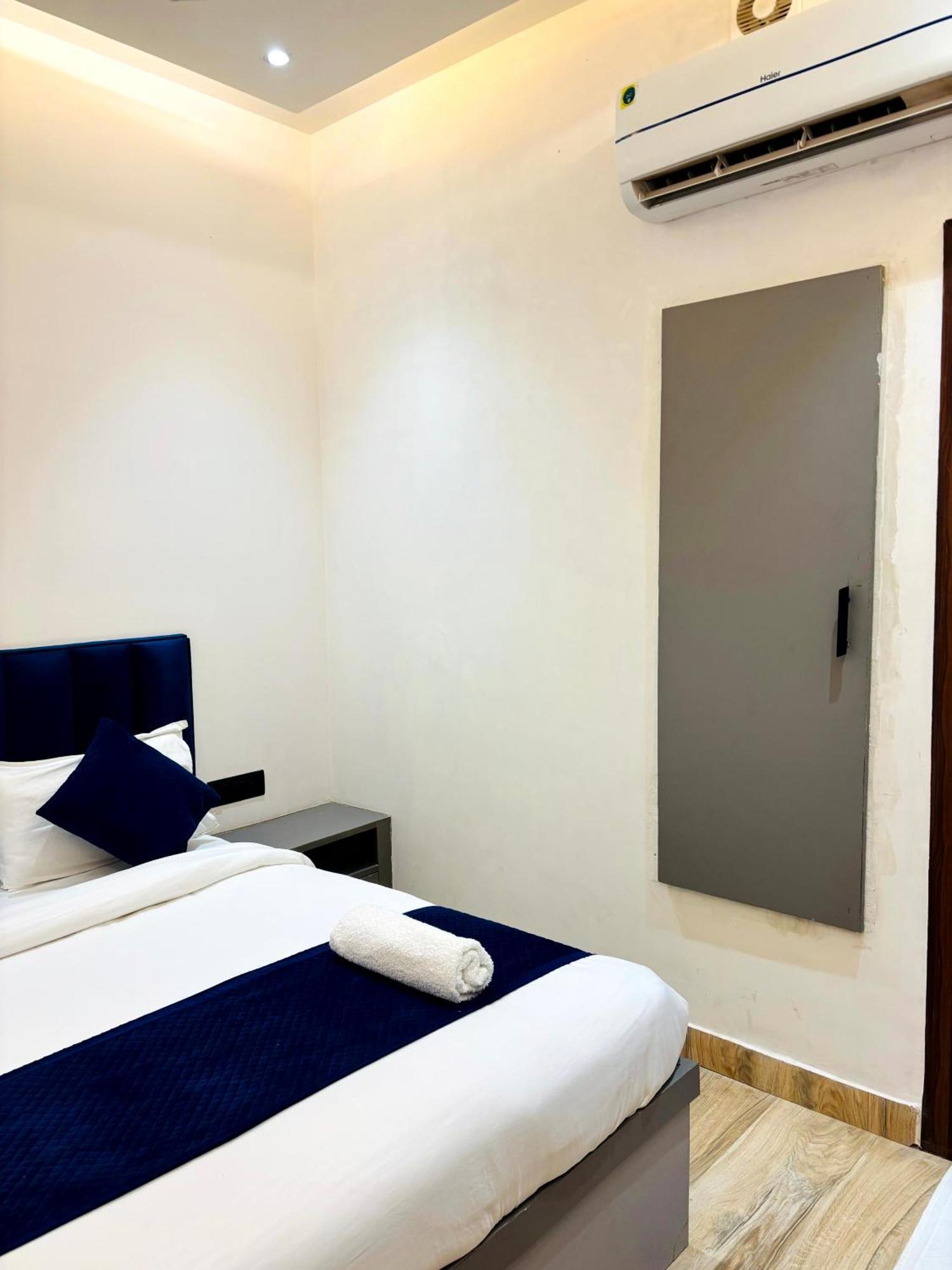 Hotel Taj Way By Jyoti Villa Agra  Εξωτερικό φωτογραφία
