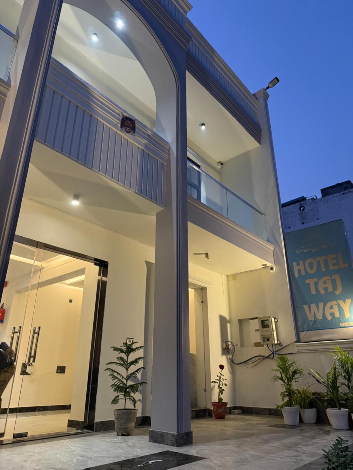 Hotel Taj Way By Jyoti Villa Agra  Εξωτερικό φωτογραφία